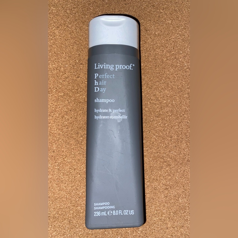 Living Proof Perfect Hair Day Shampoo